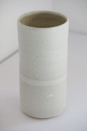 White vase #2 - Image 4