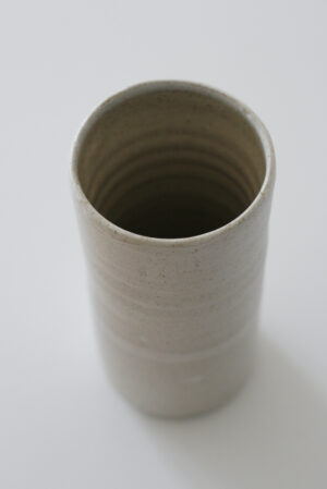 White vase #2 - Image 2