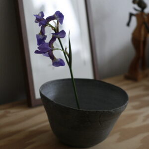 S serving bowl